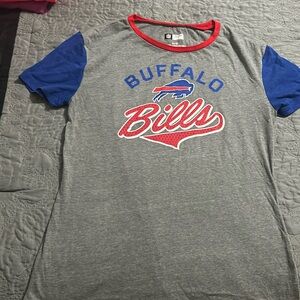 Women’s Medium Buffalo Bills shirt